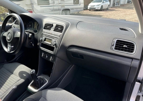 Volkswagen Polo cena 22500 przebieg: 88800, rok produkcji 2010 z Limanowa małe 154